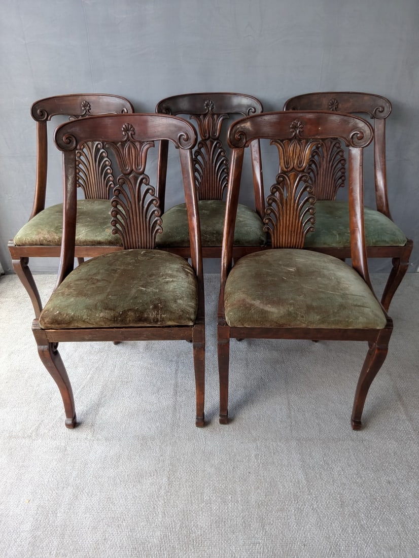 GROUP OF FIVE REGENCY STYLE PLUME CARVED WALNUT SABER LEG DINING CHAIRS (1 of 14)