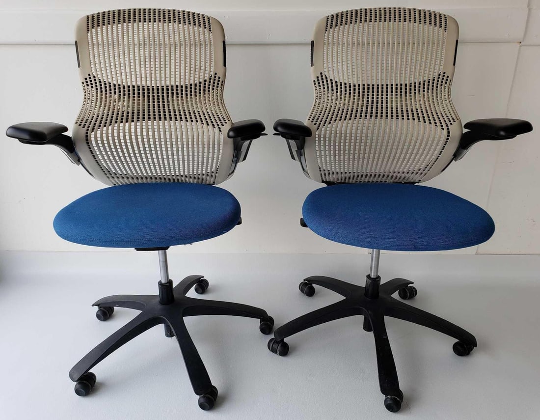 PAIR OF KNOLL "GENERATION" FULLY ADJUSTABLE CHAIRS. 39"- 44"H X 28" X 24" (1 of 16)