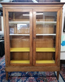 ANTIQUE PINE GLASS DOOR RUSTIC CABINET/ BOOKCASE