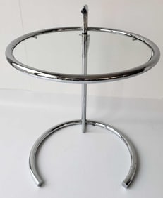 EILEEN GRAY (ATTRIBUTED) MID CENTURY CHROME AND GLASS ADJUSTABLE SIDE TABLE