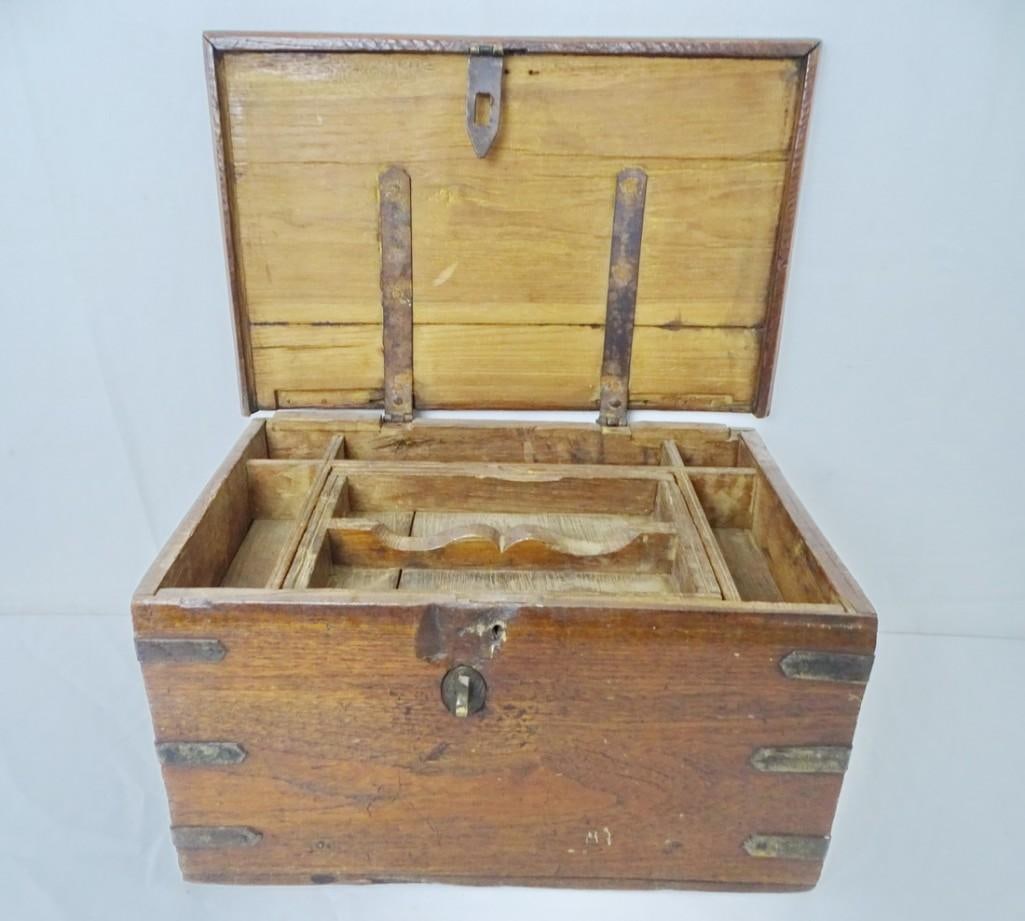 ANTIQUE CAMPAIGN CHEST WITH COMPARTMENTS (1 of 7)
