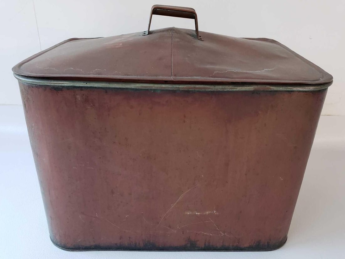 ANTIQUE COPPER AND METAL SOAKING TUB/ BOILER 20" X 23.5"X 17" (1 of 11)
