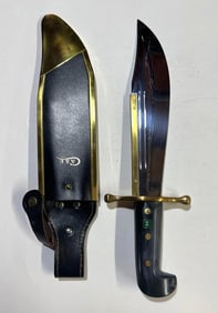 CASE XX DANIEL BOONE WITH ORIGINAL SHEATH MODEL #1836