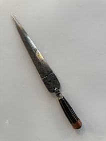 18TH CENTURY ITALIAN HUNTING DAGGER WITH GROOVED HORN HANDLE