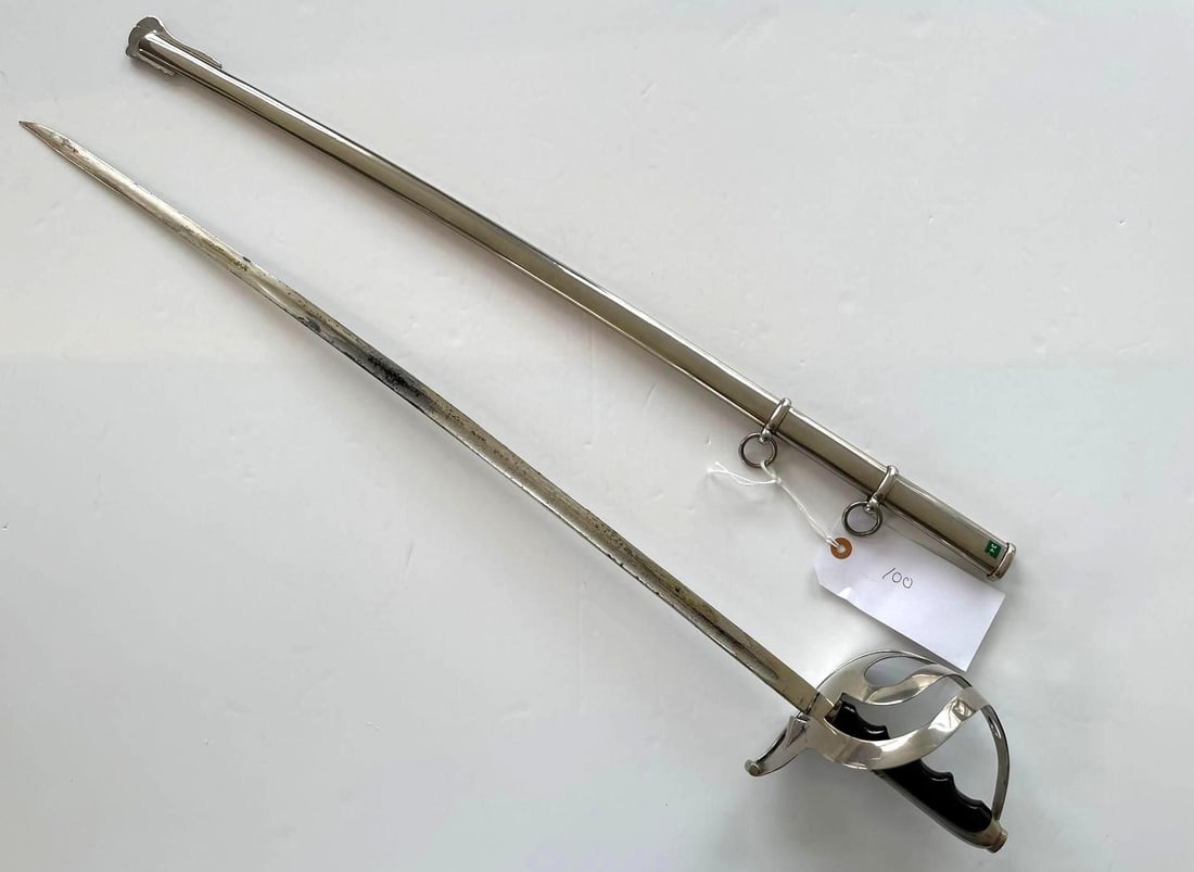 ITALIAN ARMY DRESS SWORD: 35" LONG