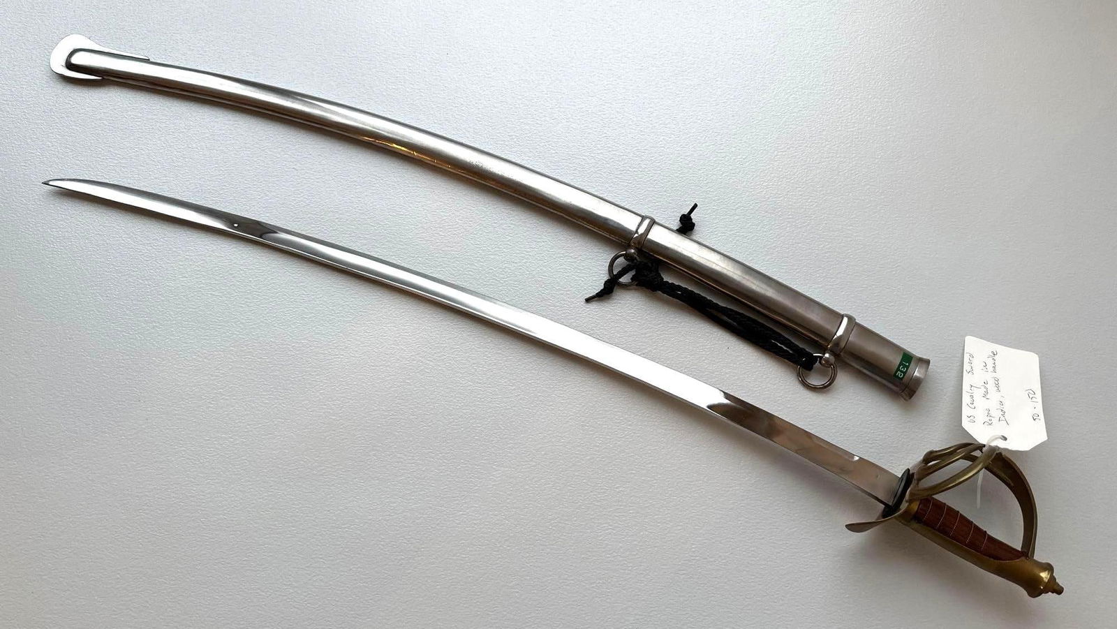 US CAVALRY REPRODUCTION SWORD MADE IN INDIA (1 of 7)