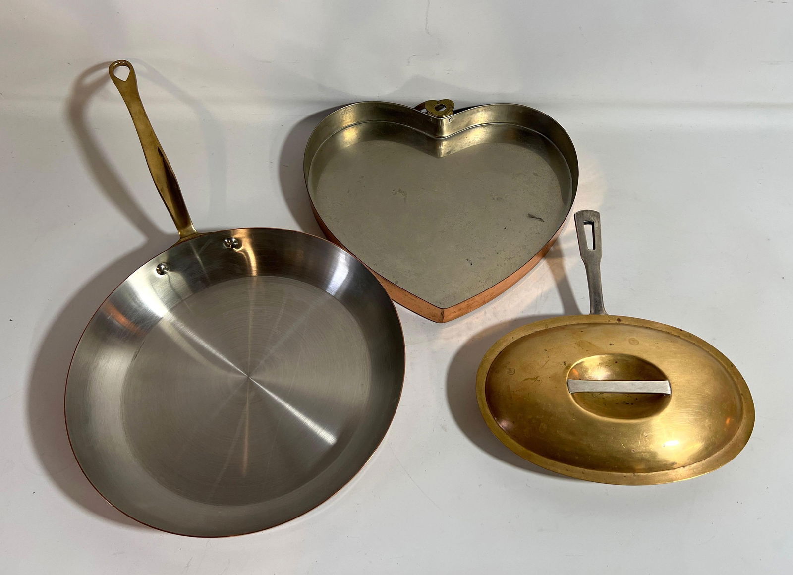 COLLECTION OF THREE TINNED COPPER PANS INCLUDING MAUVIEL (1 of 14)