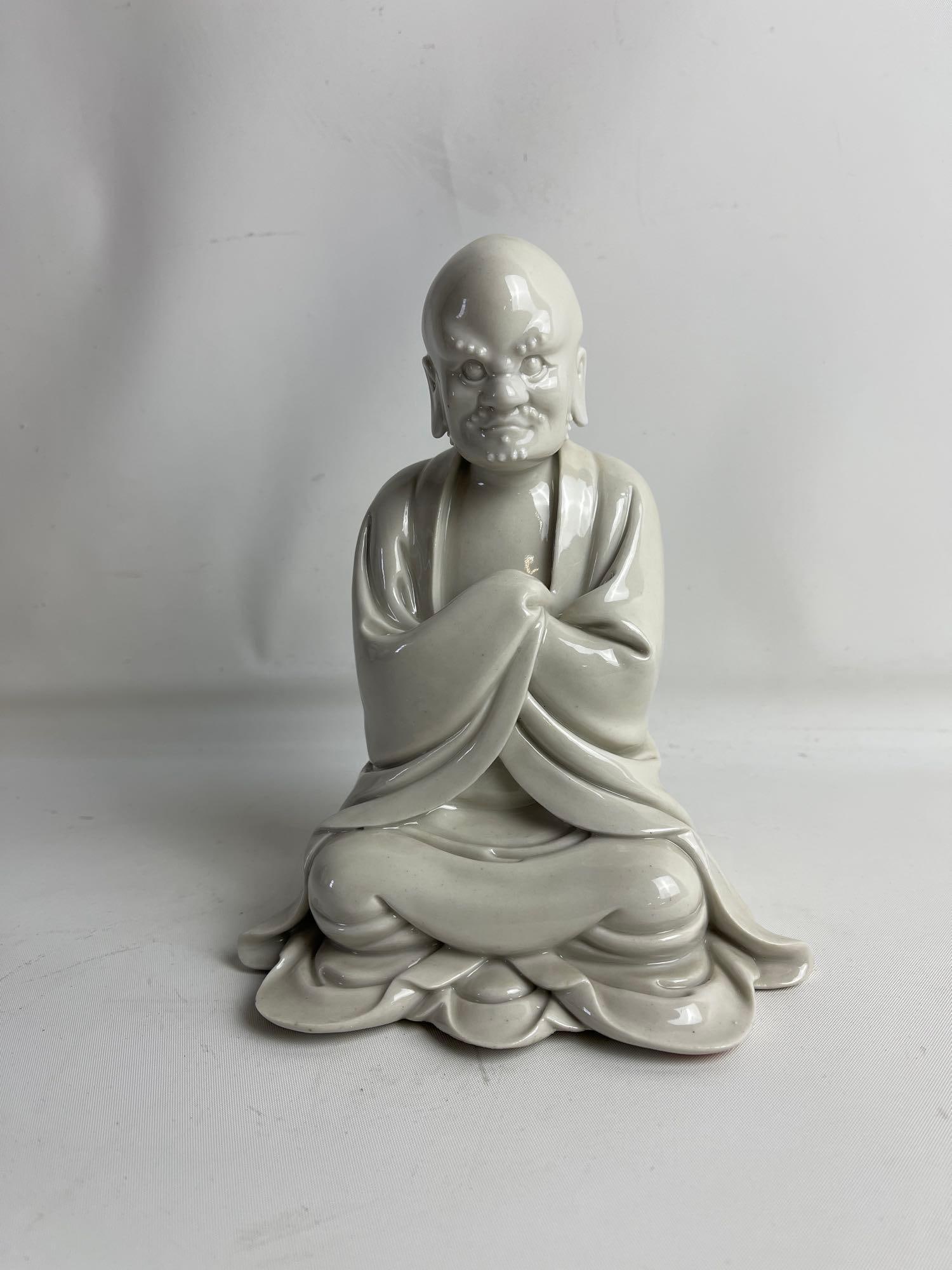 CHINESE BLANC DE CHINE SEATED BODHIDHARMA OR LOUHAN FIGURE (1 of 7)