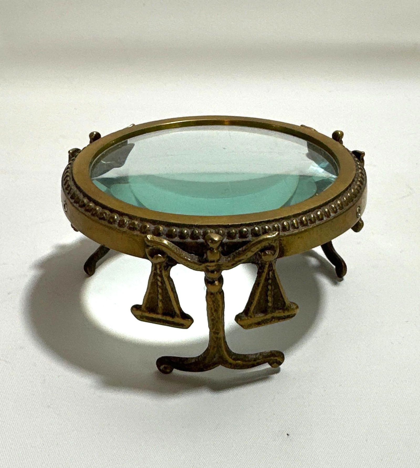 VALUE LOT VINTAGE CARTOGRAPHER’S MAGNIFYING GLASS (1 of 6)