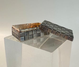 TIFFANY & CO. WOVEN STERLING SILVER PILL BOX