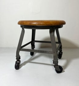 VALUE LOT: VINTAGE INDUSTRIAL MINI STOOL STOOL WITH CASTERS