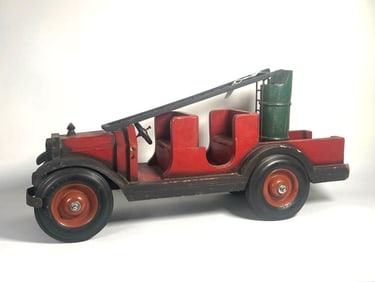 VINTAGE FOLK ART RED TOY FIRE TRUCK WITH LADDER