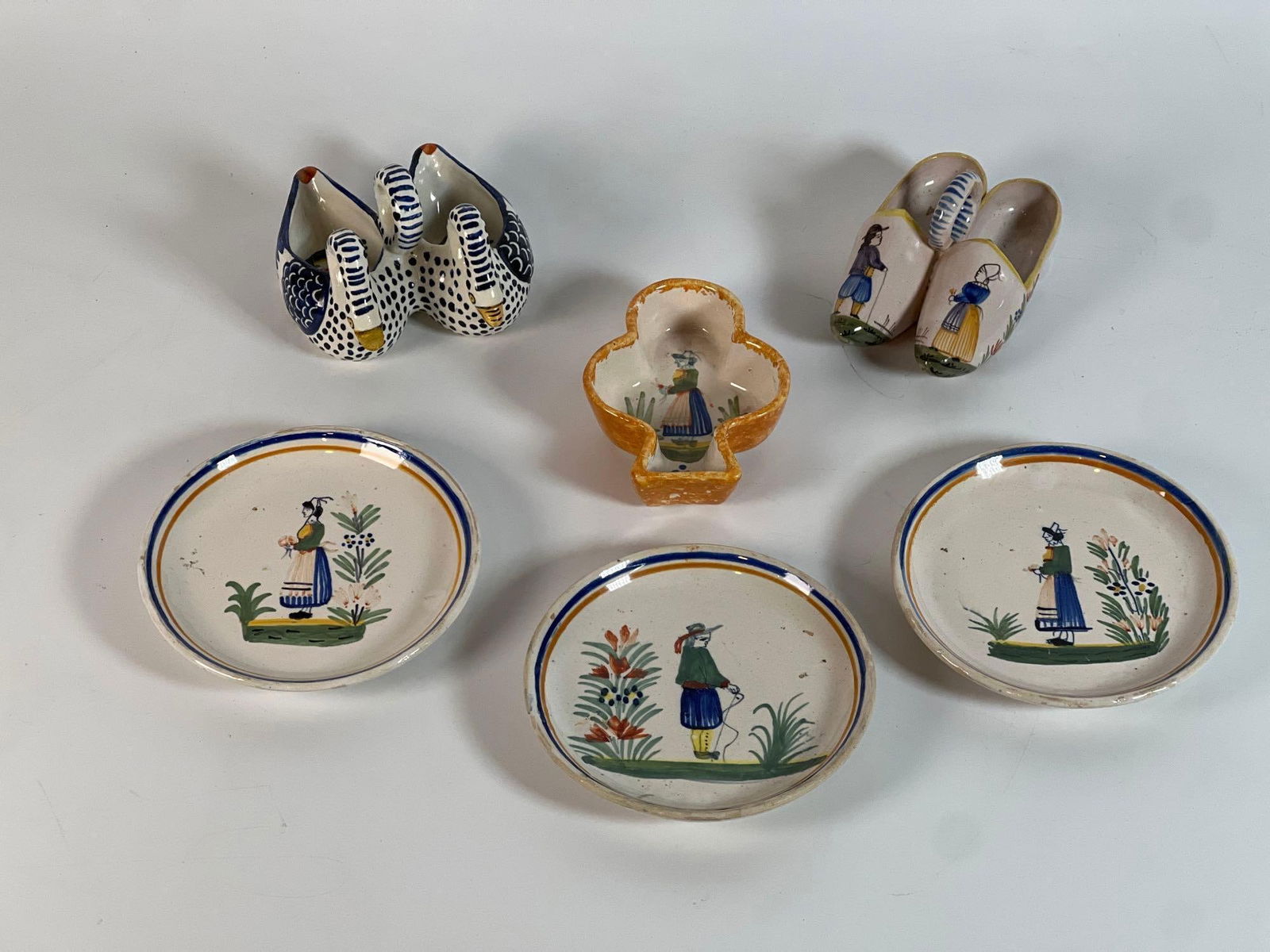 VALUE LOT: HENRIOT QUIMPER MINIS LOT (1 of 13)