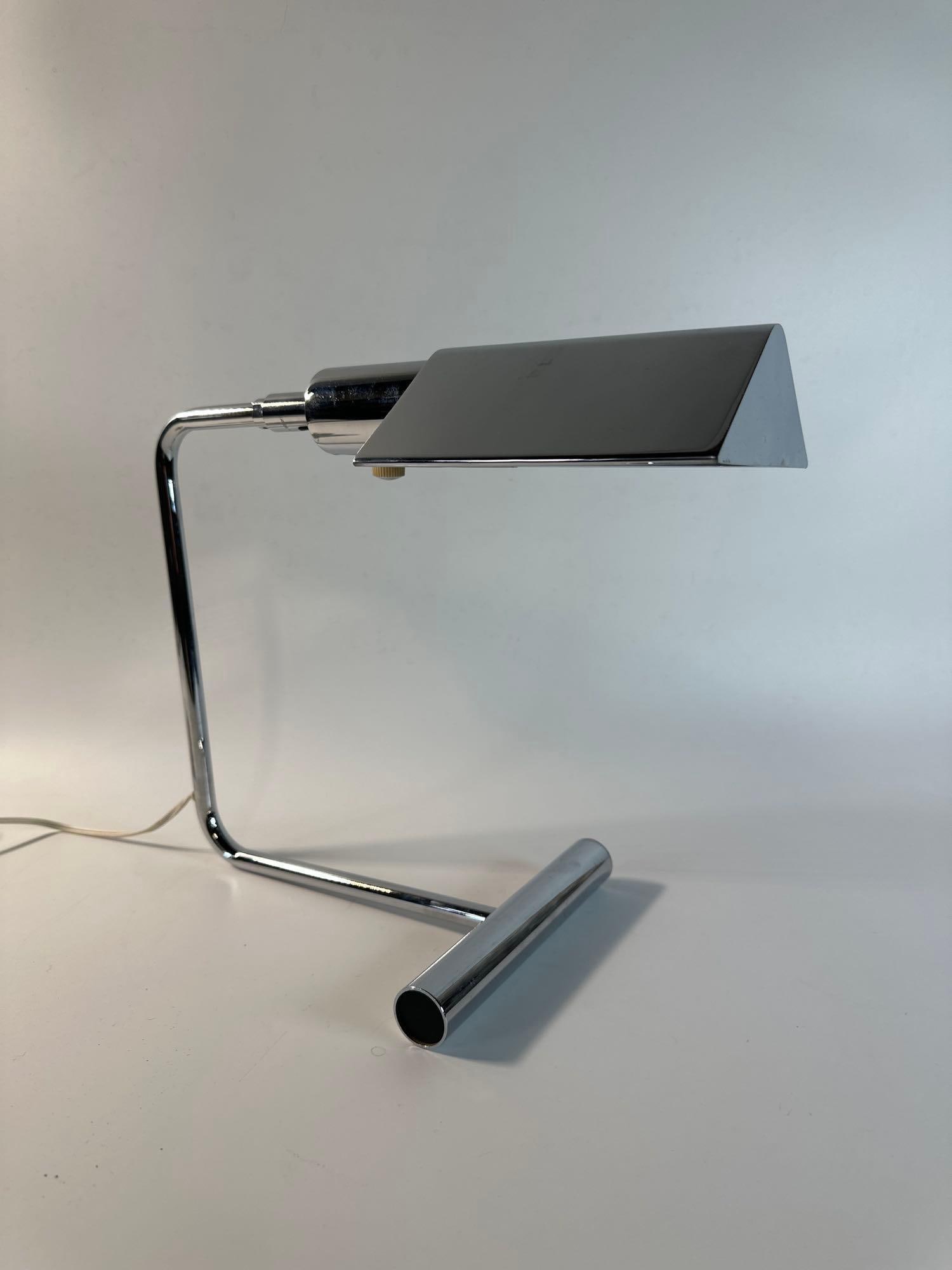 VINTAGE MID-CENTURY KOCH & LOWY FOR OMI CHROME TABLE LAMP 1960's (1 of 12)