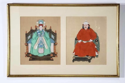 CHINESE ANCESTRAL PORTRAIT DIPTYCH ON SILK