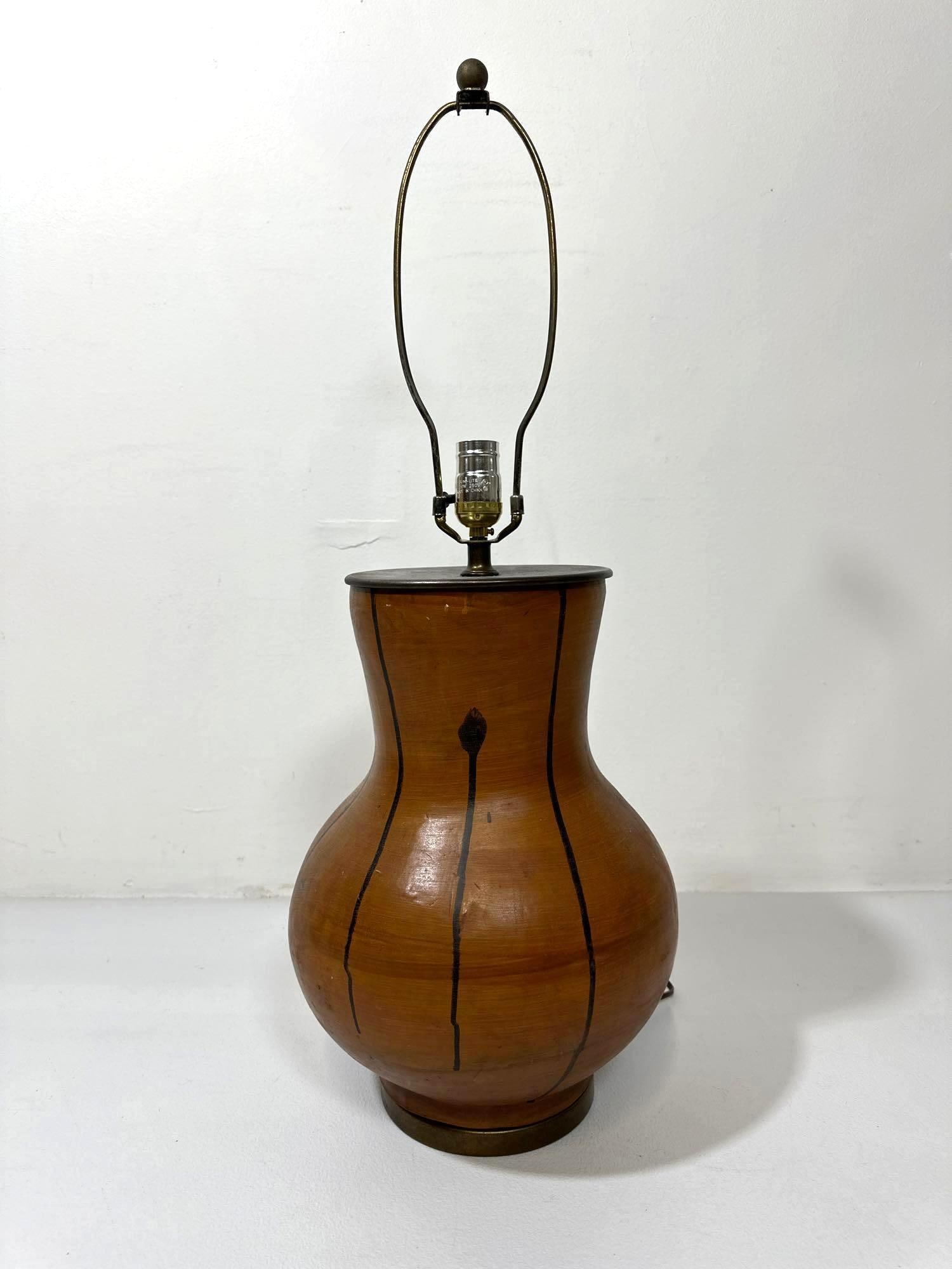 VINTAGE HAND-THROWN CERAMIC POTTERY LAMP (1 of 9)