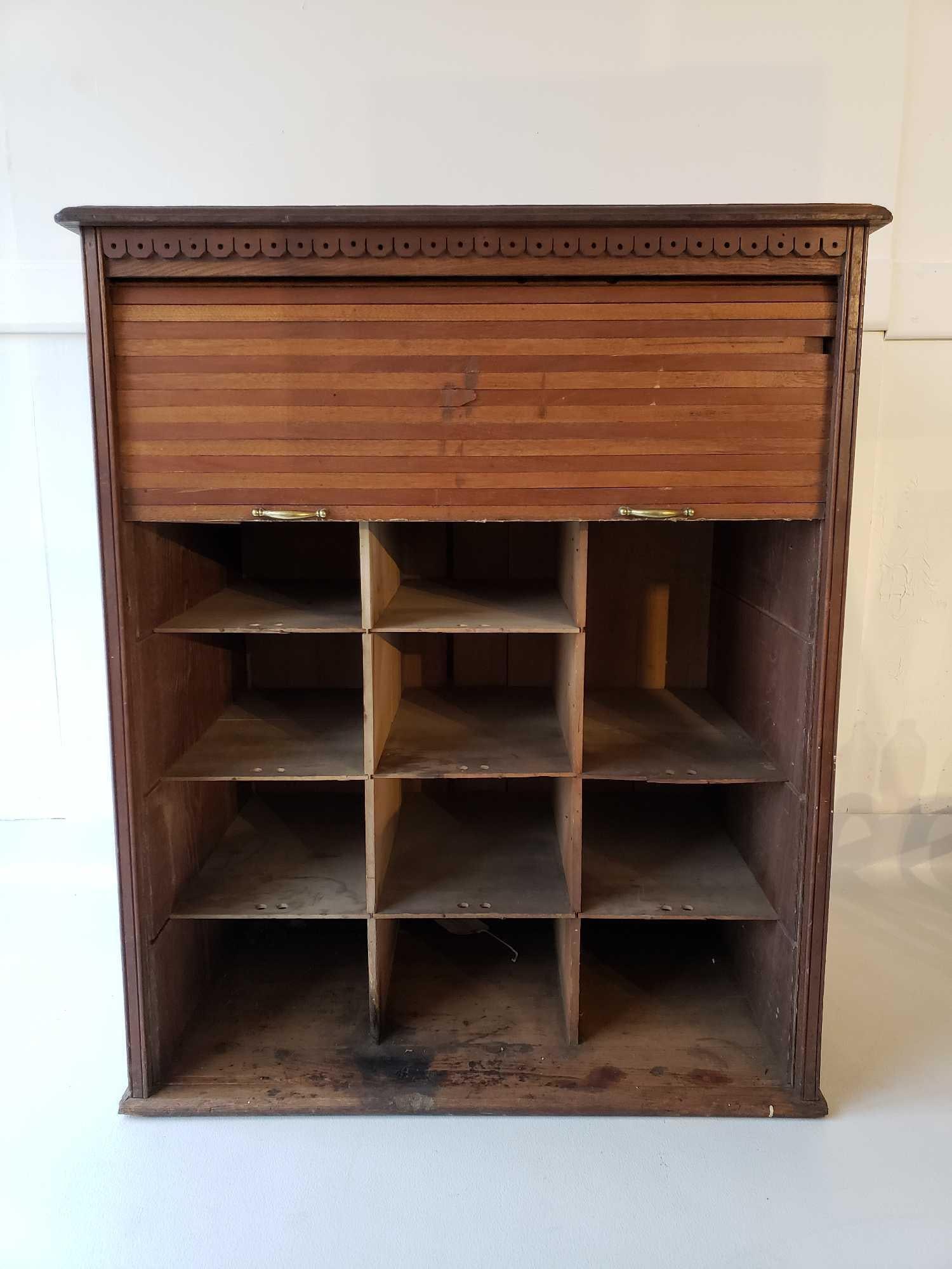 ANTIQUE LARGE HERCULES SHIRT DISPLAY CABINET WITH TAMBOUR DOOR (1 of 14)
