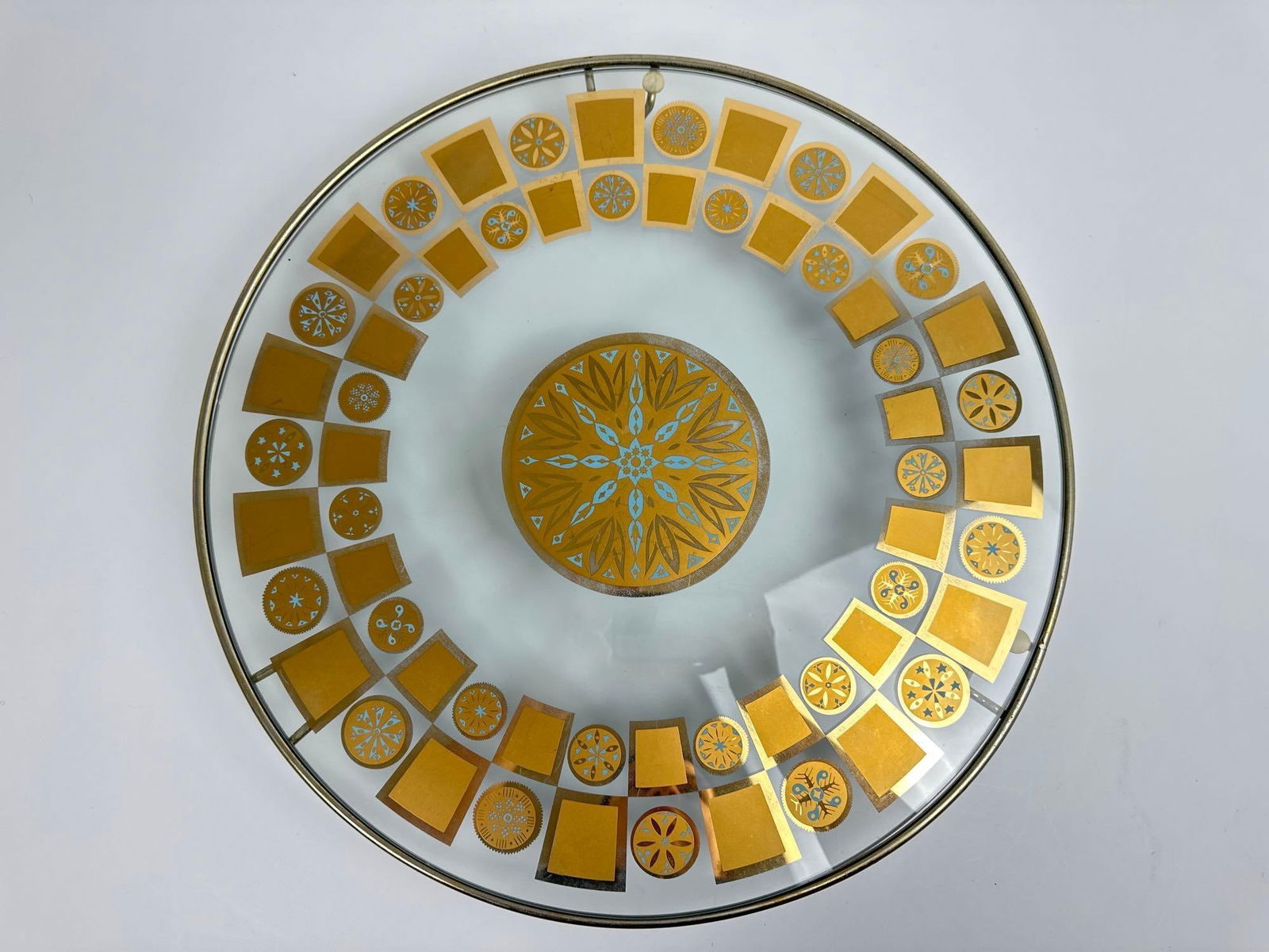 VALUE LOT: VINTAGE CULVER GLASS SERVING TRAY WITH STAND (1 of 9)