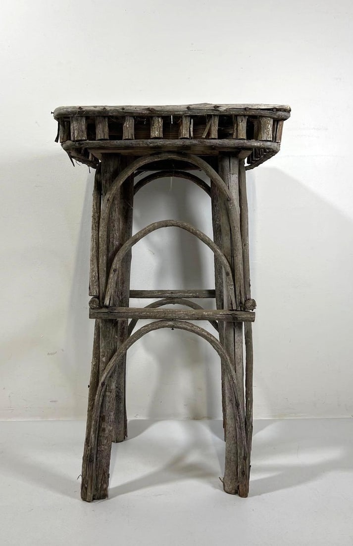 ADIRONDACK TWIG STAND (1 of 11)