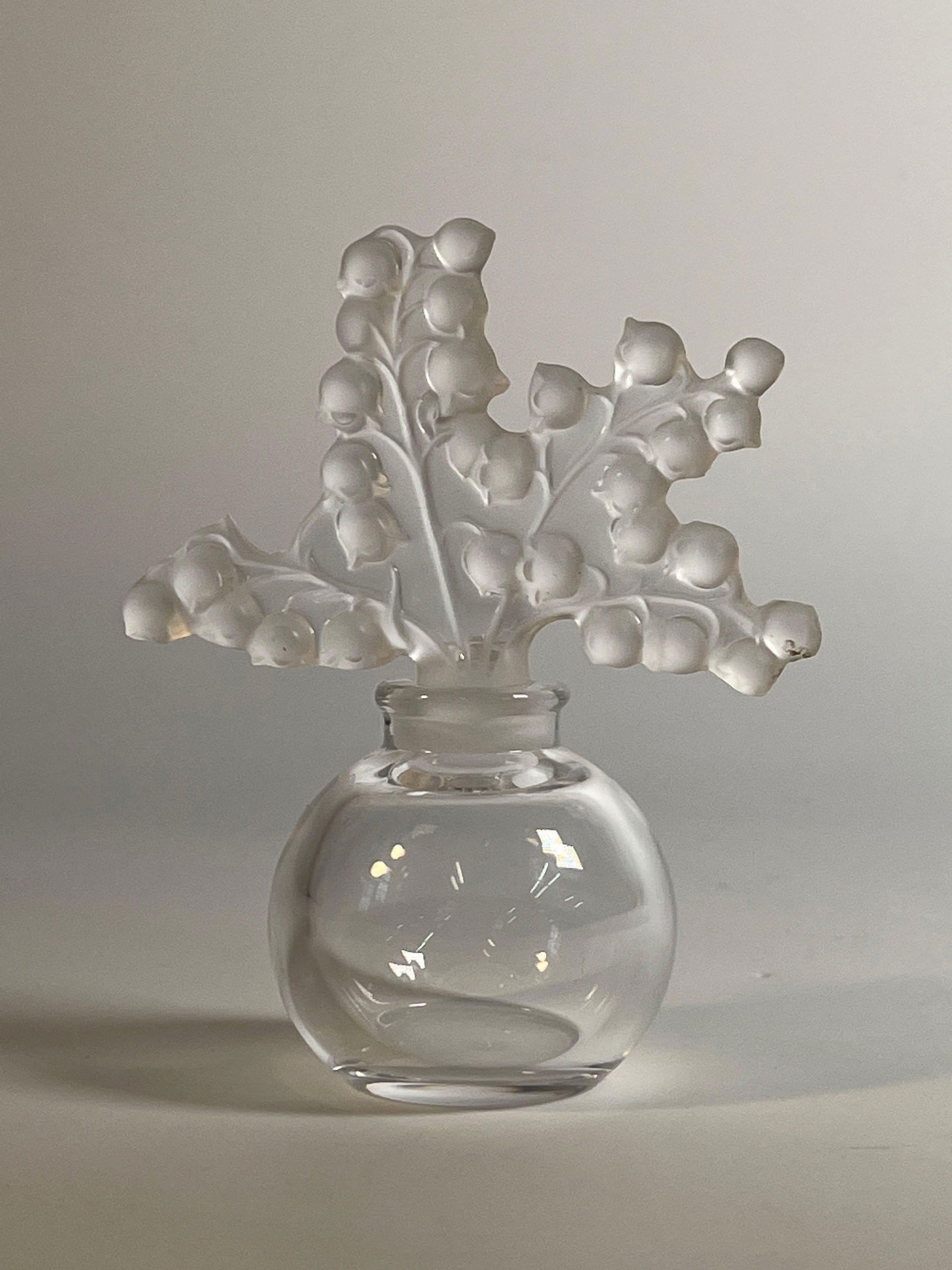 RARE SIGNED LALIQUE PERFUME BOTTLE "CLAIRFONTAINE" LILY OF THE VALLEY FRANCE (1 of 10)