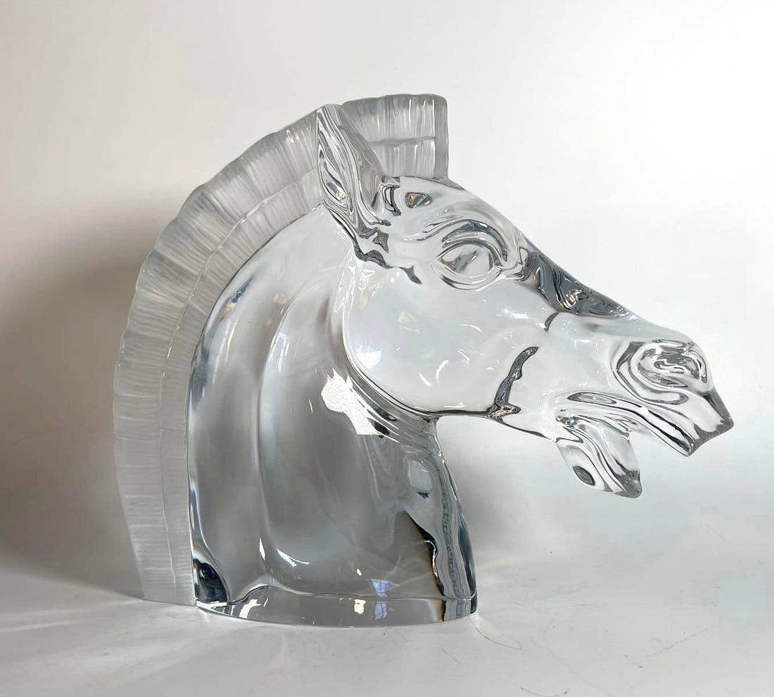 LARGE CRYSTAL ROMAN HORSE BUST, MARKED THE FRANKLIN MINT (1 of 8)