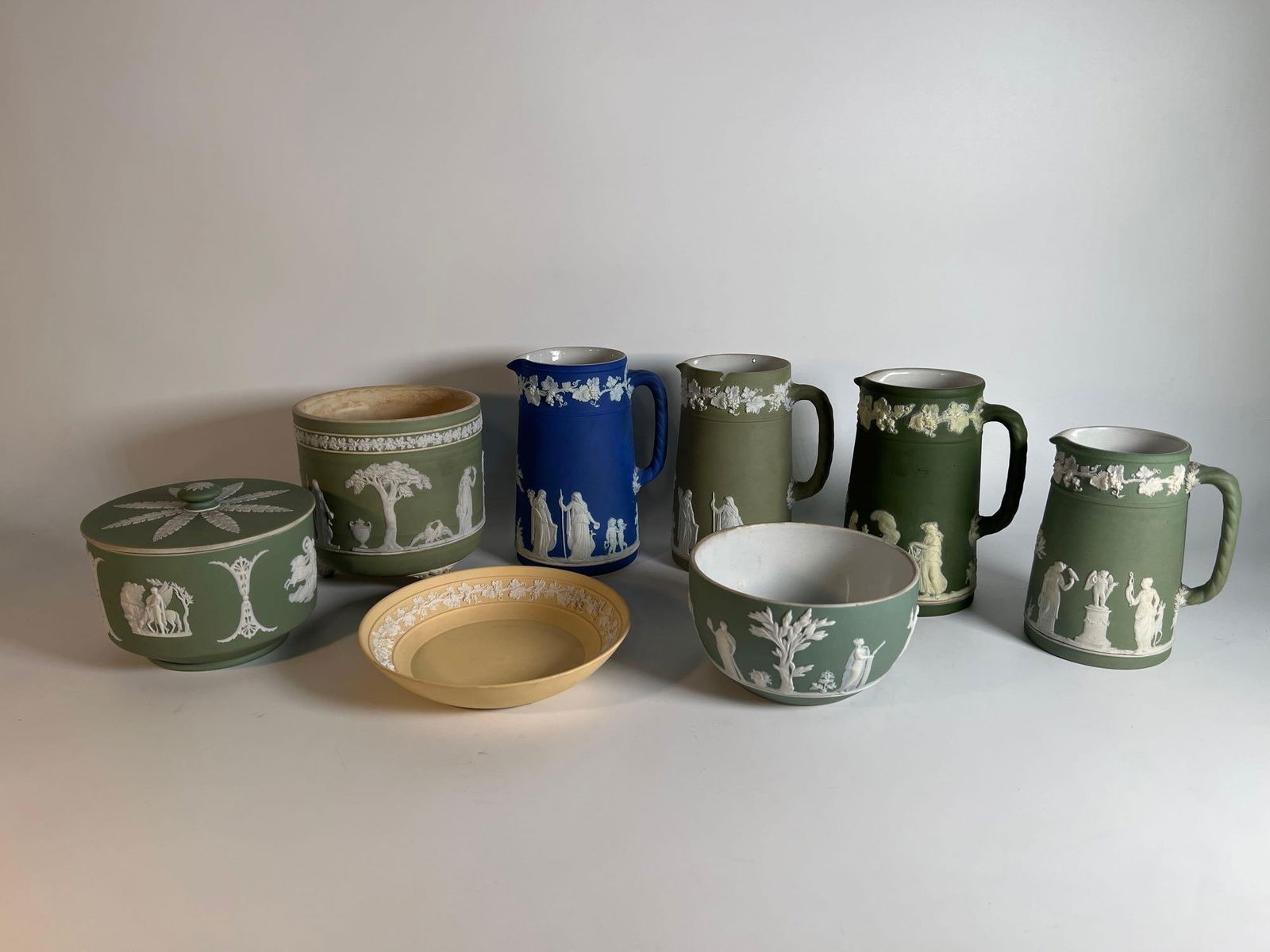 COLLECTION OF VINTAGE WEGEWOOD JASPERWARE (1 of 16)