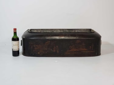 LARGE ANTIQUE ENGLISH CHOINOSERIE BRASS  MOUNTED TOLE PLANTER