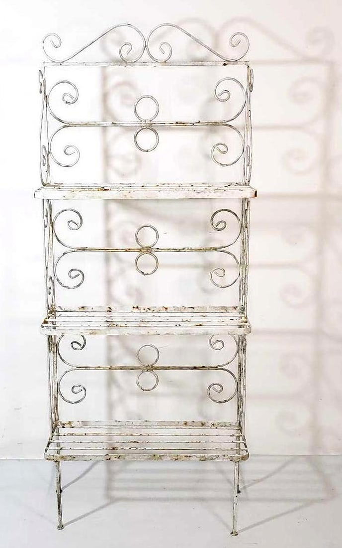 VINTAGE WROUGHT IRON BAKERS RACK (1 of 10)