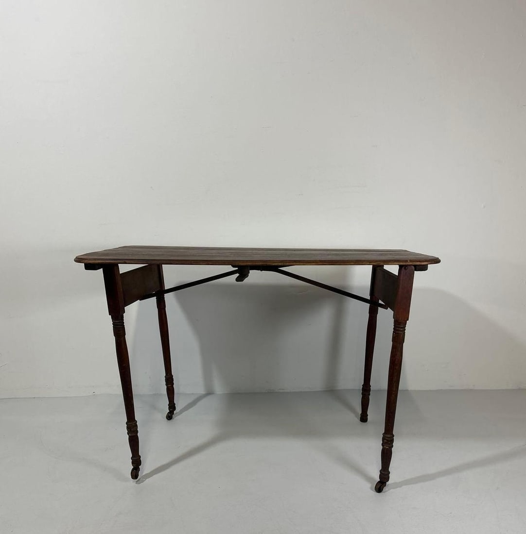 VALUE LOT: VERY UNUSUAL ANTIQUE TABLE WITH FOLDING LEGS 19TH C (1 of 7)