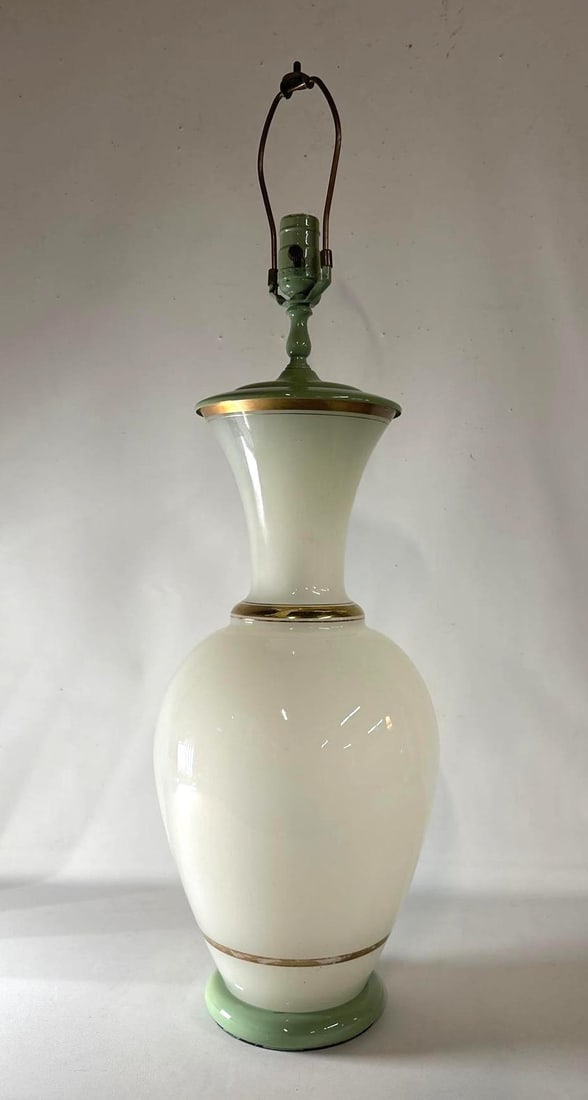 VALUE LOT: MID-CENTURY MODERN MURANO STYLE OPALINE GLASS LAMP (1 of 6)