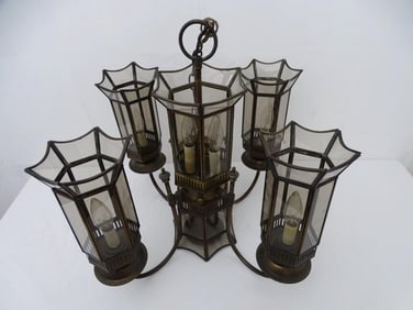 VALUE LOT VINTAGE BRASS AND GLASS SEVEN LIGHT CHANDELIER