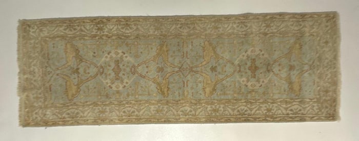 VALUE LOT VINTAGE PERSIAN STYLE RUNNER