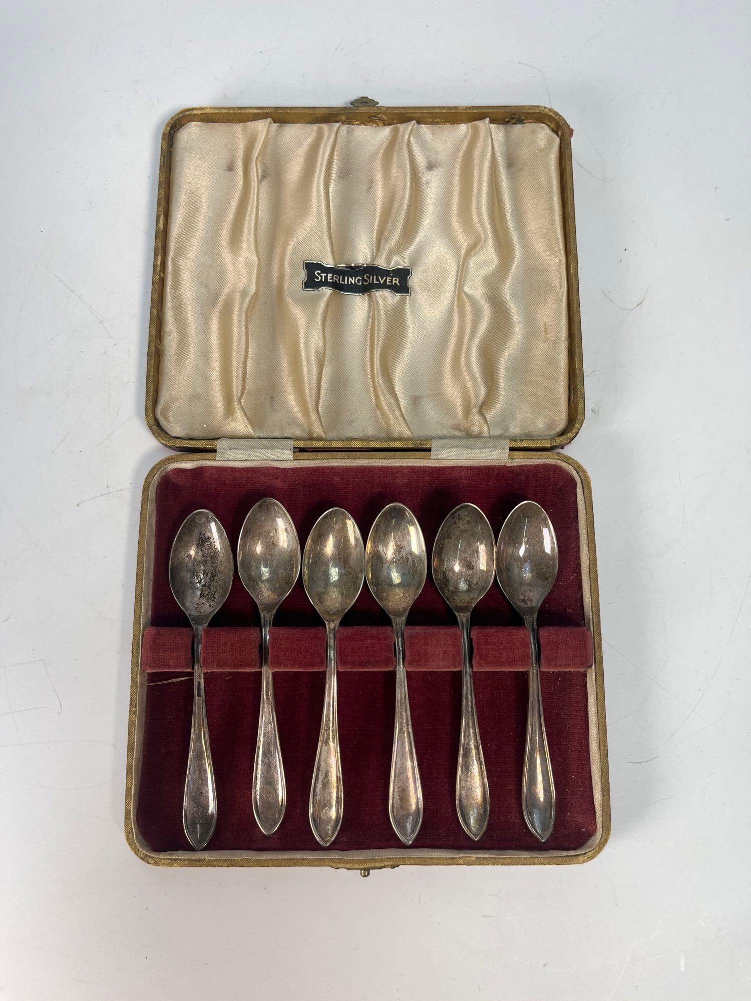 VINTAGE STERLING SILVER DEMITASSE SPOON SET (1 of 4)