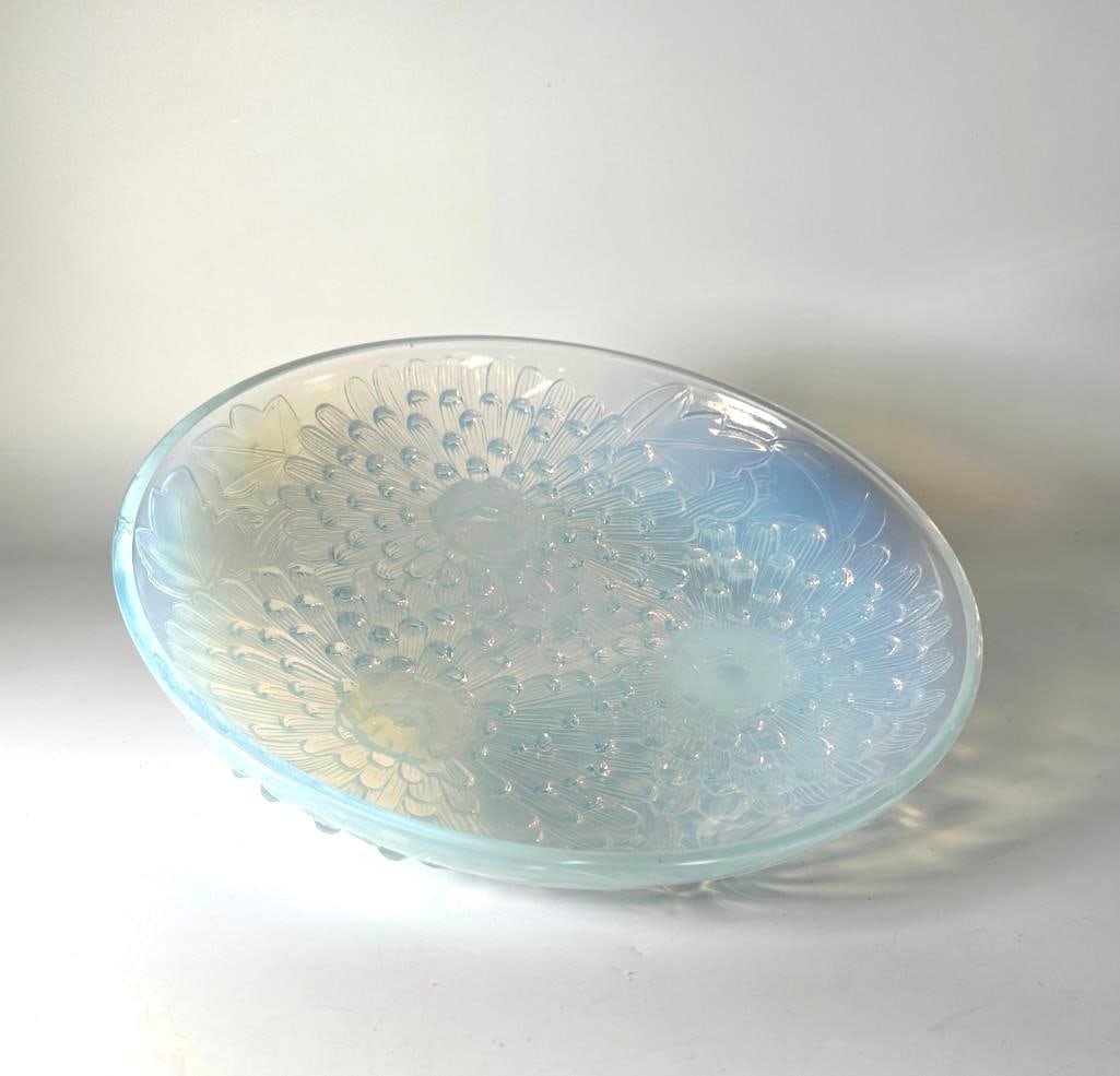 PIERRE D'AVESN FRENCH ART DECO OPALESCENT FLORAL MOLDED VASELINE GLASS BOWL: Art Deco Opalescent Floral Bowl by Pierre d'Avesn Dimensions: 13.75IN 2.75IN TALL Notes: Although care is taken to photograph and describe the item, absence of a condition report does not imply perfe