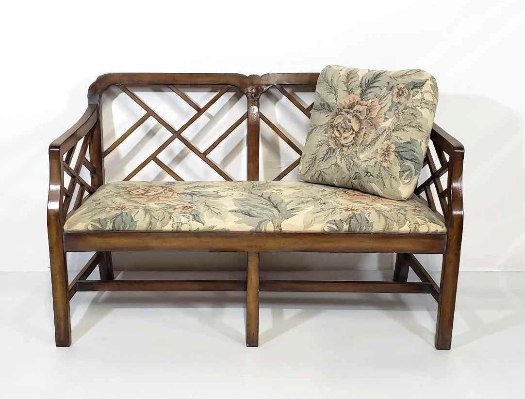 CHINESE CHIPPENDALE STYLE BENCH (1 of 12)