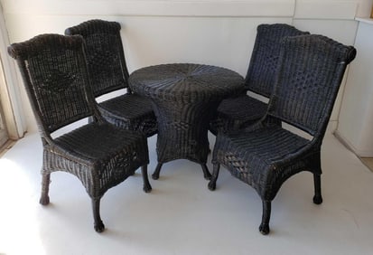VINTAGE 5 PIECE WICKER SET, TABLE AND 4 CHAIRS