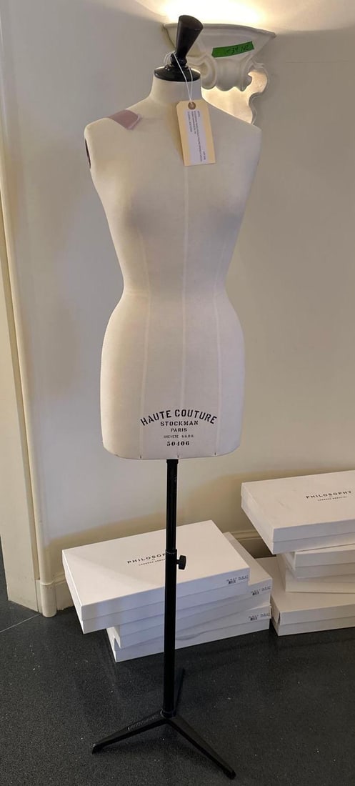 STOCKMAN PARIS FEMALE FIGURE FRENCH DRESS FORM MANNEQUIN (1 of 2) (1 of 3)