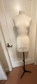 STOCKMAN PARIS FEMALE FIGURE FRENCH DRESS FORM MANNEQUIN (NO TOP FINIAL)