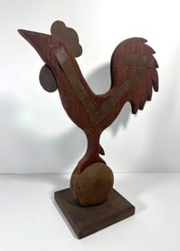 VINTAGE FOLK ART CARVED WOODEN ROOSTER