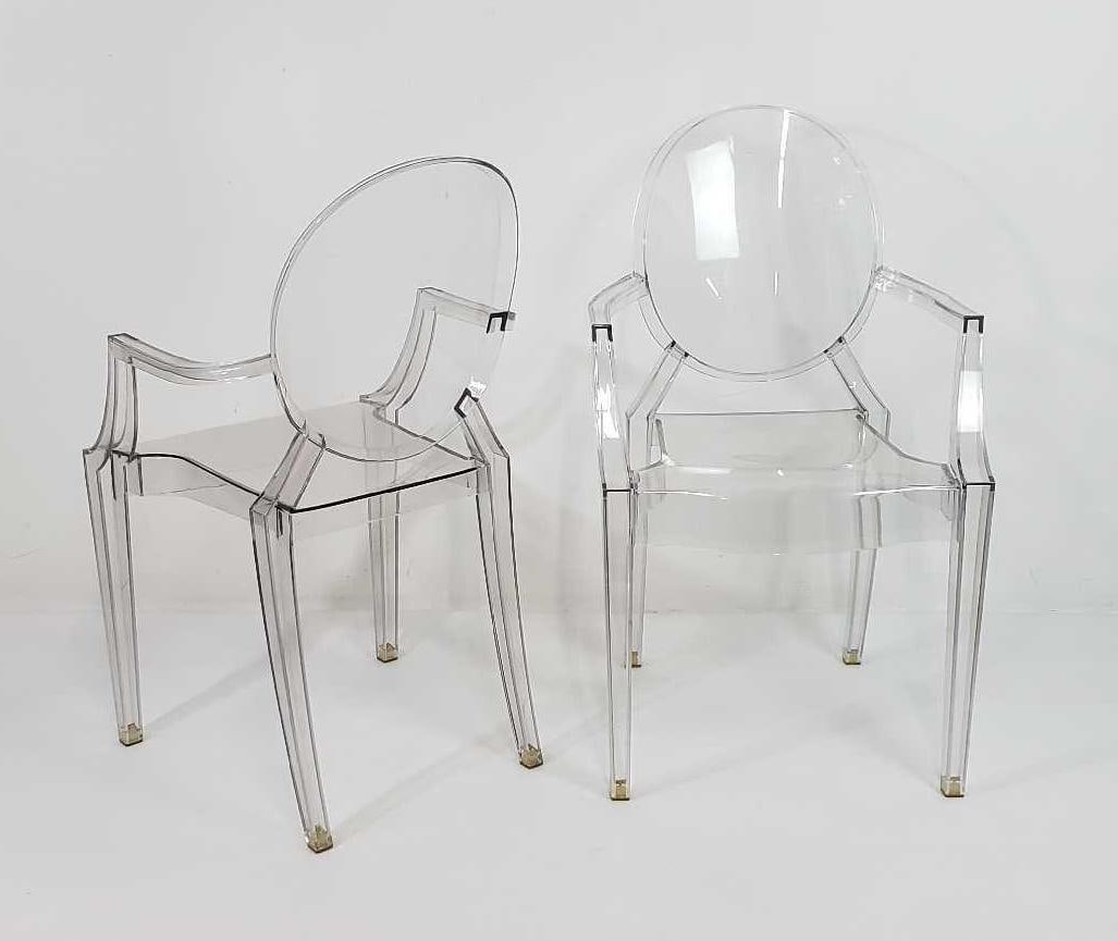 PAIR OF PHILIPPE STARCK KARTELL LUCITE LOUIS GHOST CHAIR (Set 7 of 7) (1 of 8)