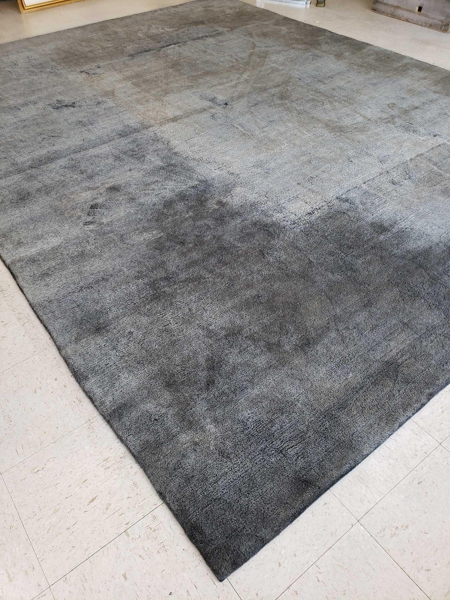 MOHAIR SLATE HAND KNOTTED WOOL RUG FROM THE RUG COMPANY (1 of 8)