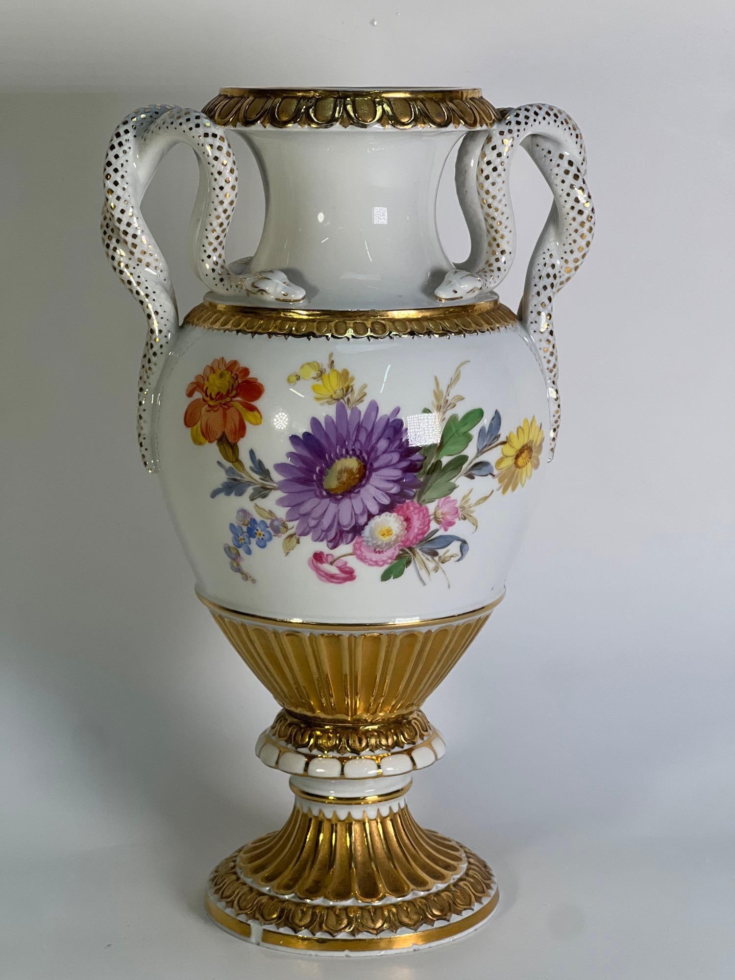 UNUSUAL MEISSEN PORCELAIN SNAKES HANDLE VASE (1 of 11)