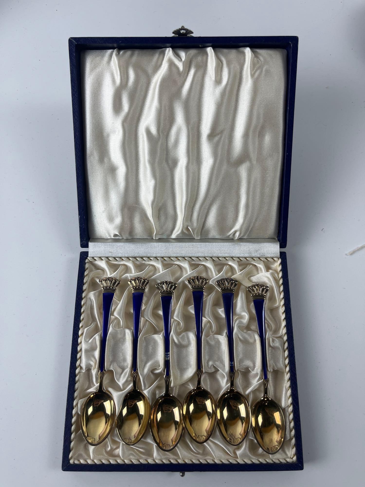 VINTAGE DUTCH STYLE GILT STERLING AND ENAMEL DEMITASSE SPOON SET (1 of 5)