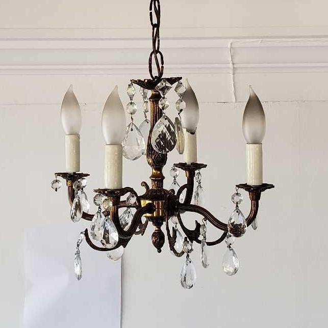 ANTIQUE PETITE BRASS AND CRYSTAL 4 LITE CHANDELIER (1 of 8)