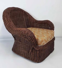 WALTERS WICKER ARM CHAIR