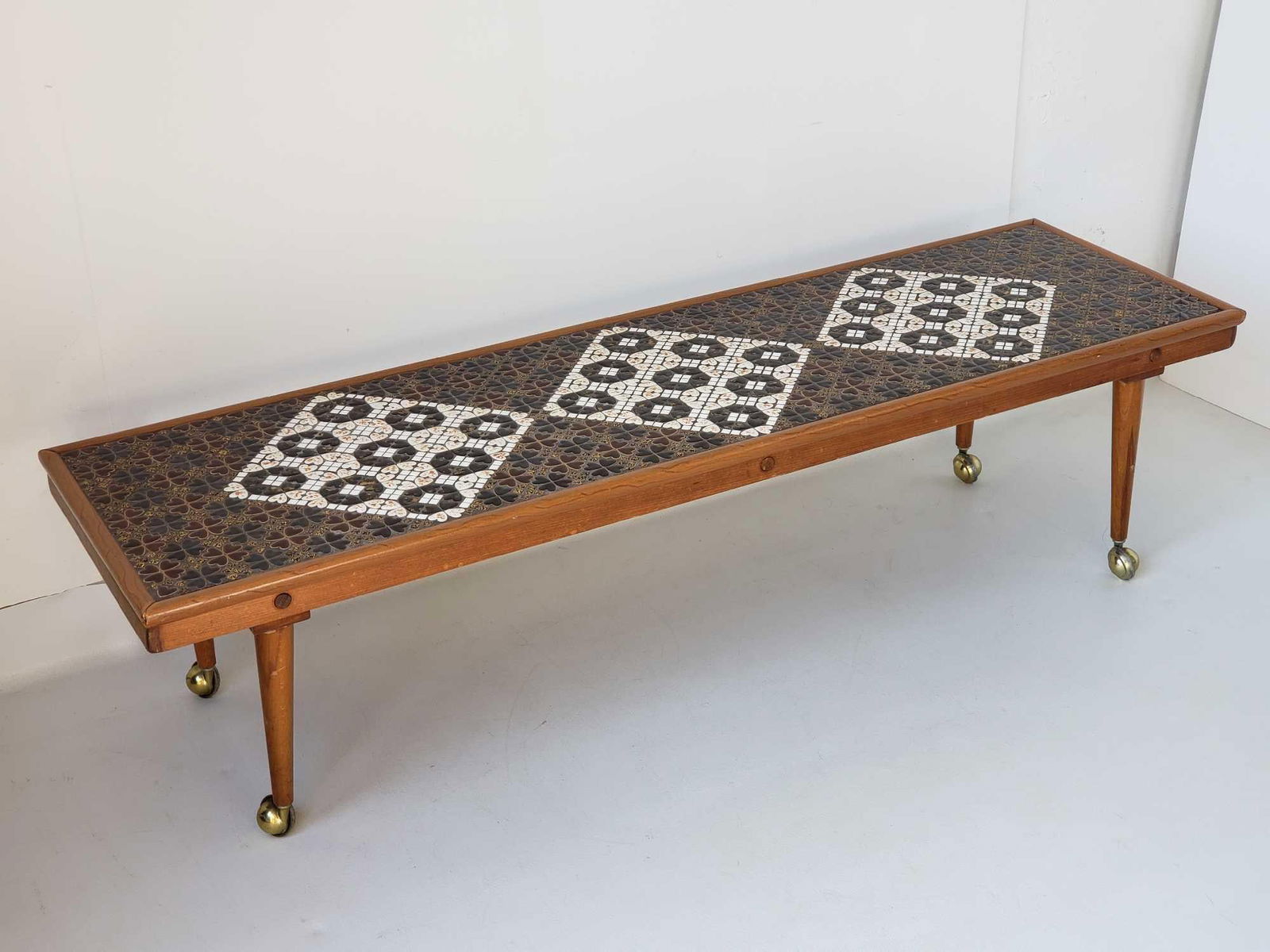 MID-CENTURY MOSAIC TILE TOP COFFEE TABLE (1 of 17)