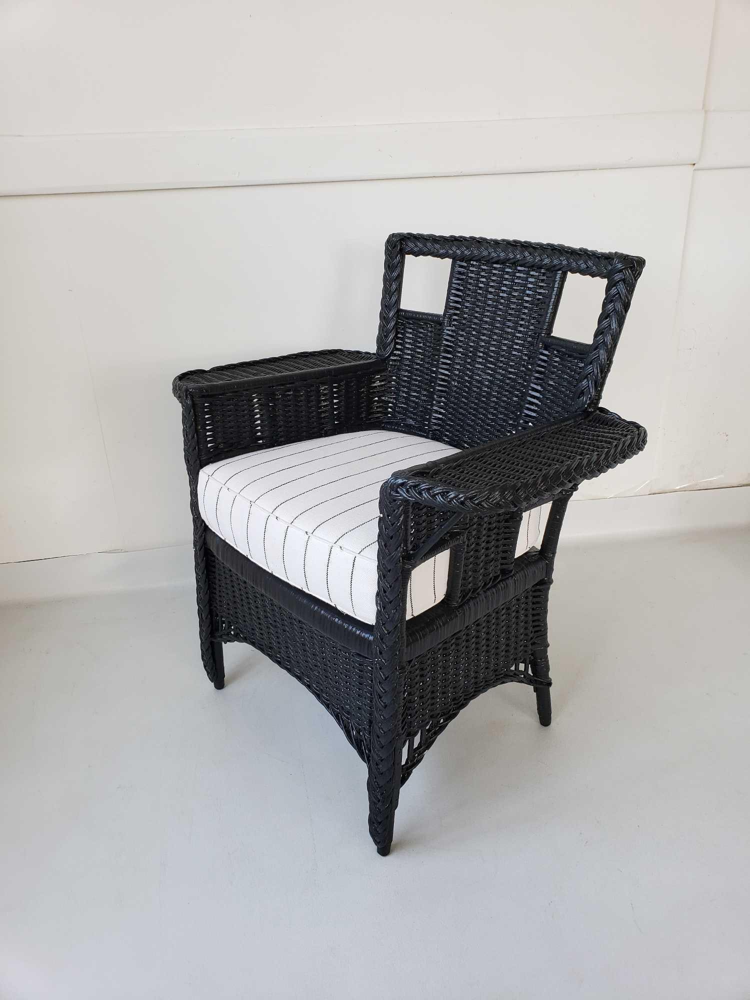 VINTAGE WICKER ARM CHAIR (1 of 17)