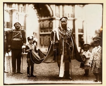 ORIGINAL GLASS PLATE PRINT OF THE KING OF NEPAL AT THE GATE OF INDIA