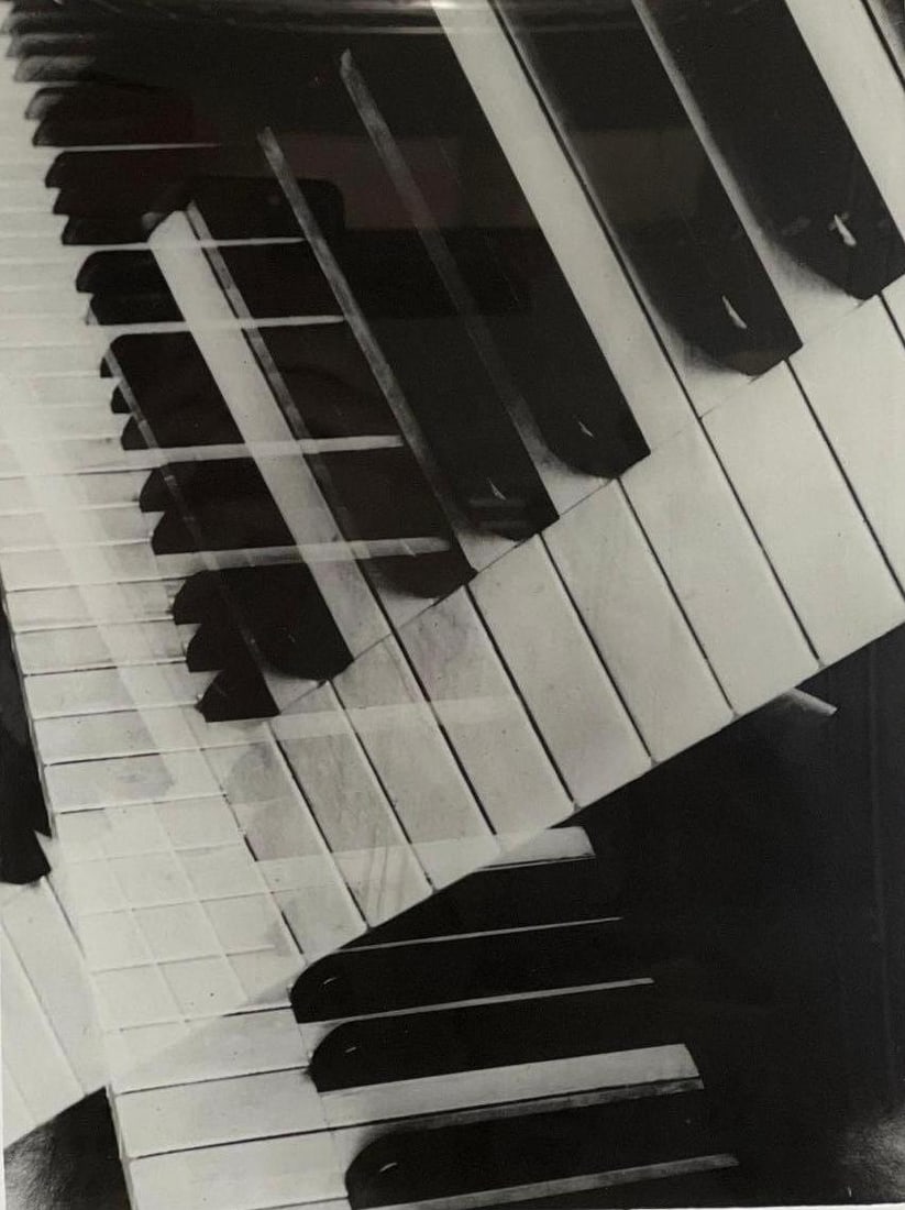 VINTAGE LADISLAV E. BERKA GELATIN SILVER PRINT OF A PIANO (1 of 7)