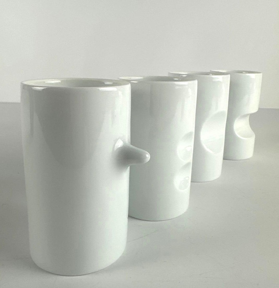 SET OF FOUR WHITE MASAHIRO MORI FANCY CUPS FOR HAKUSAN (1 of 9)